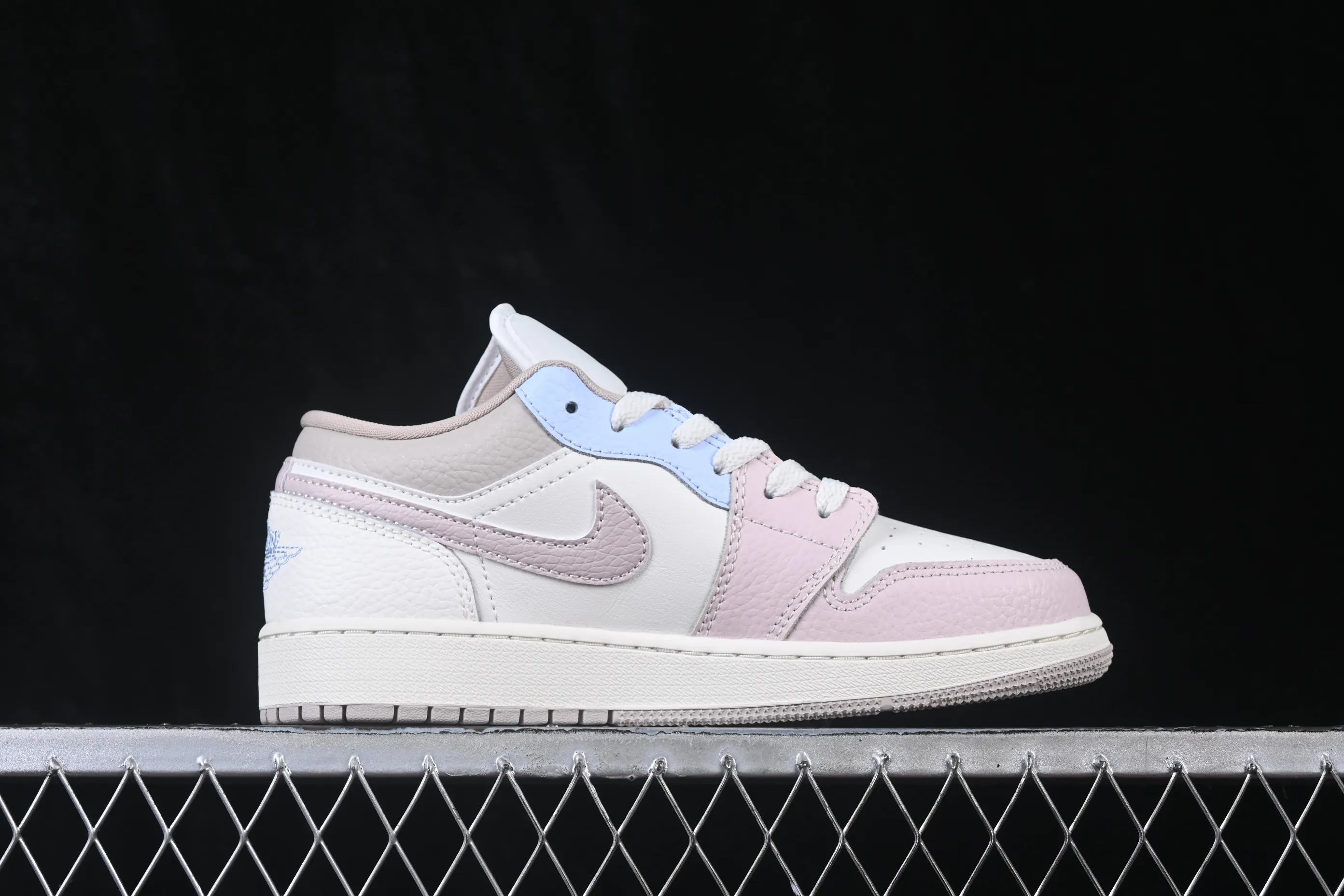 All categories Air Jordan Jordan series basketball shoes Air Jordan 1 Low G version pure original Air Jordan 1 Low AJ1 Joe 1 white powder blue low-top retro culture basketball shoes IV3219-161